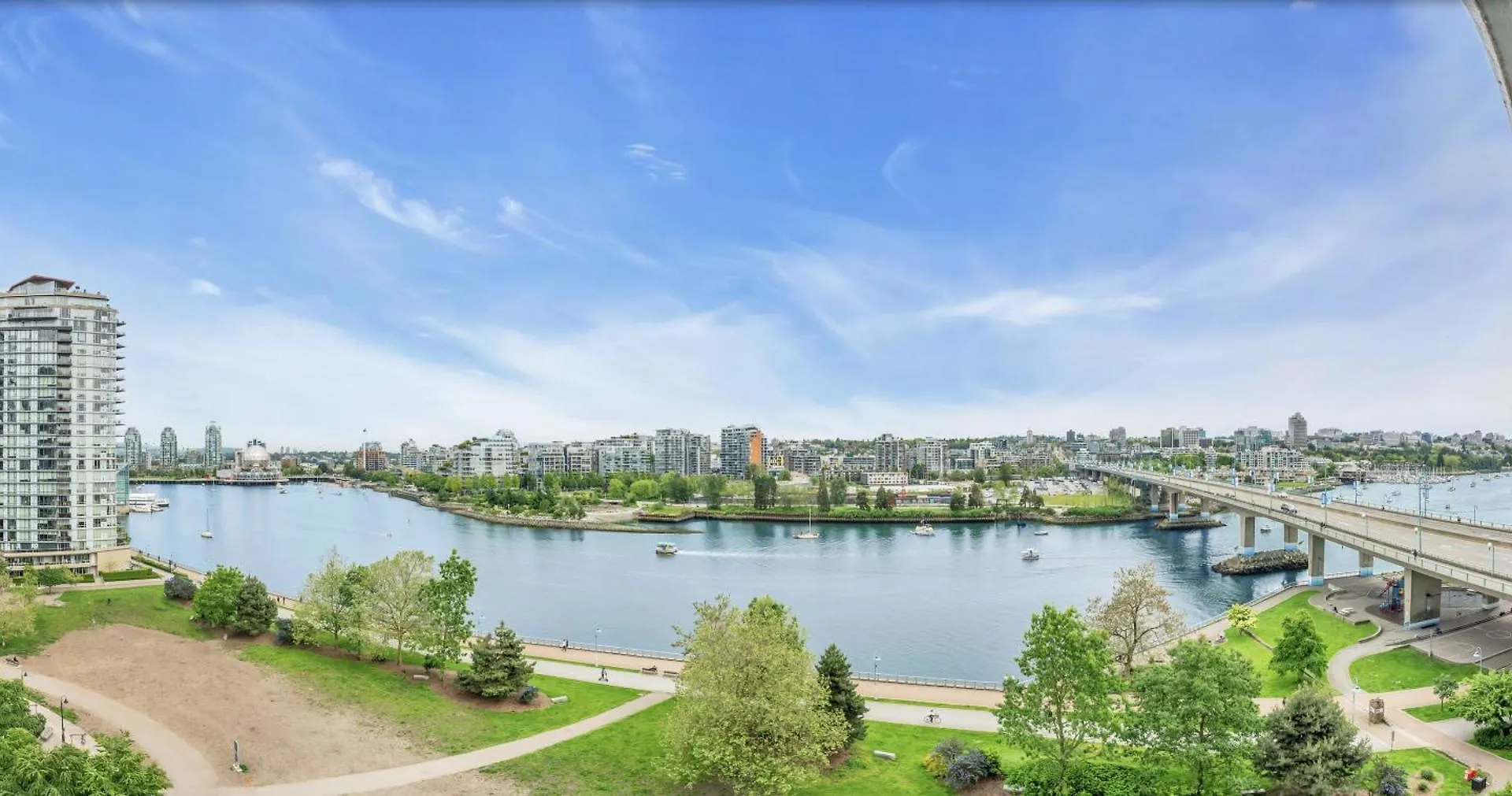 Best Location Downtown Chic Suites Vancouver Apartment