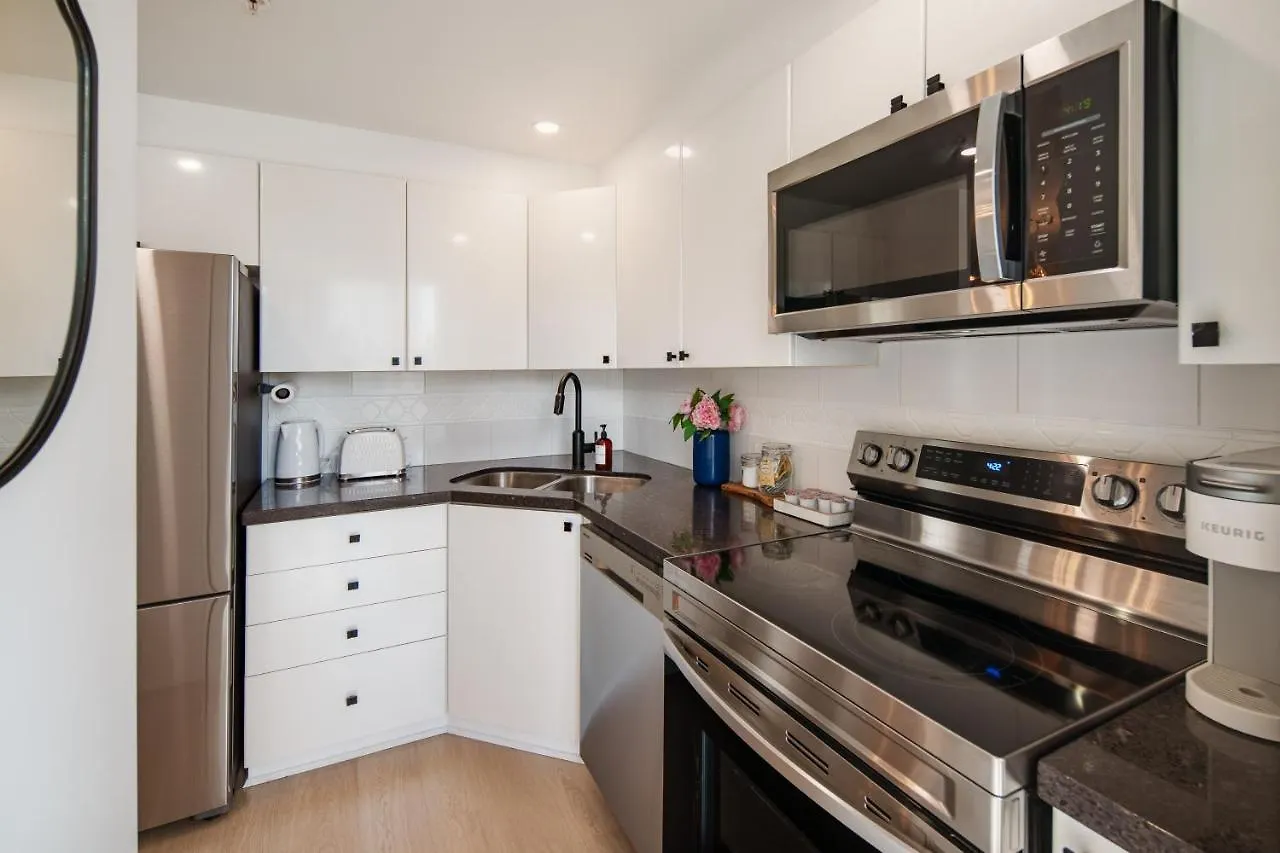 Best Location Downtown Chic Suites Vancouver