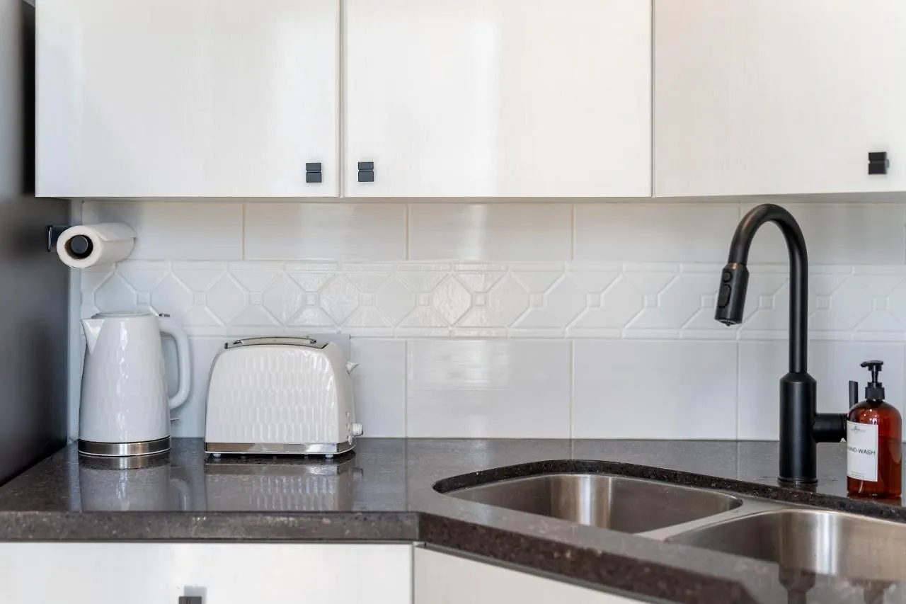Best Location Downtown Chic Suites Vancouver 0*,