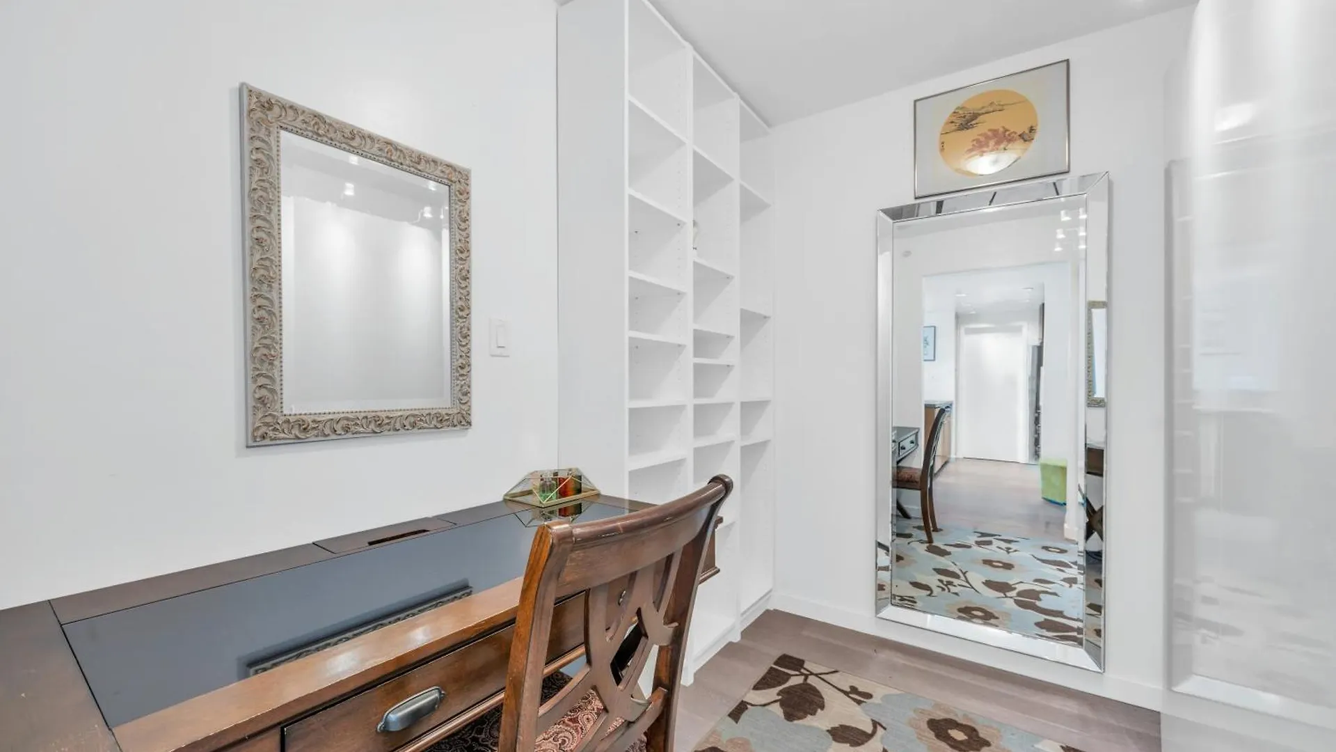 Best Location Downtown Chic Suites Vancouver Apartment